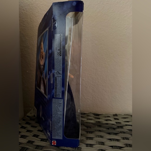 Barbie Millennium Princess 2000 Special Edition Collectible Doll Hallmark - Picture 4 of 6